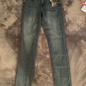 New DKNY Jeans